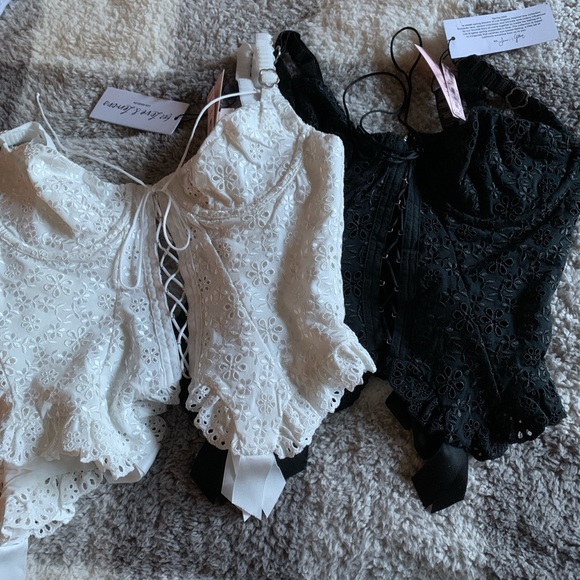 NWT corset tops in black & white - Picture 3 of 3